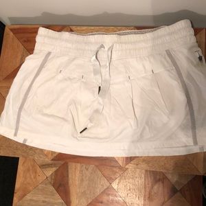 Lululemon tennis skirt